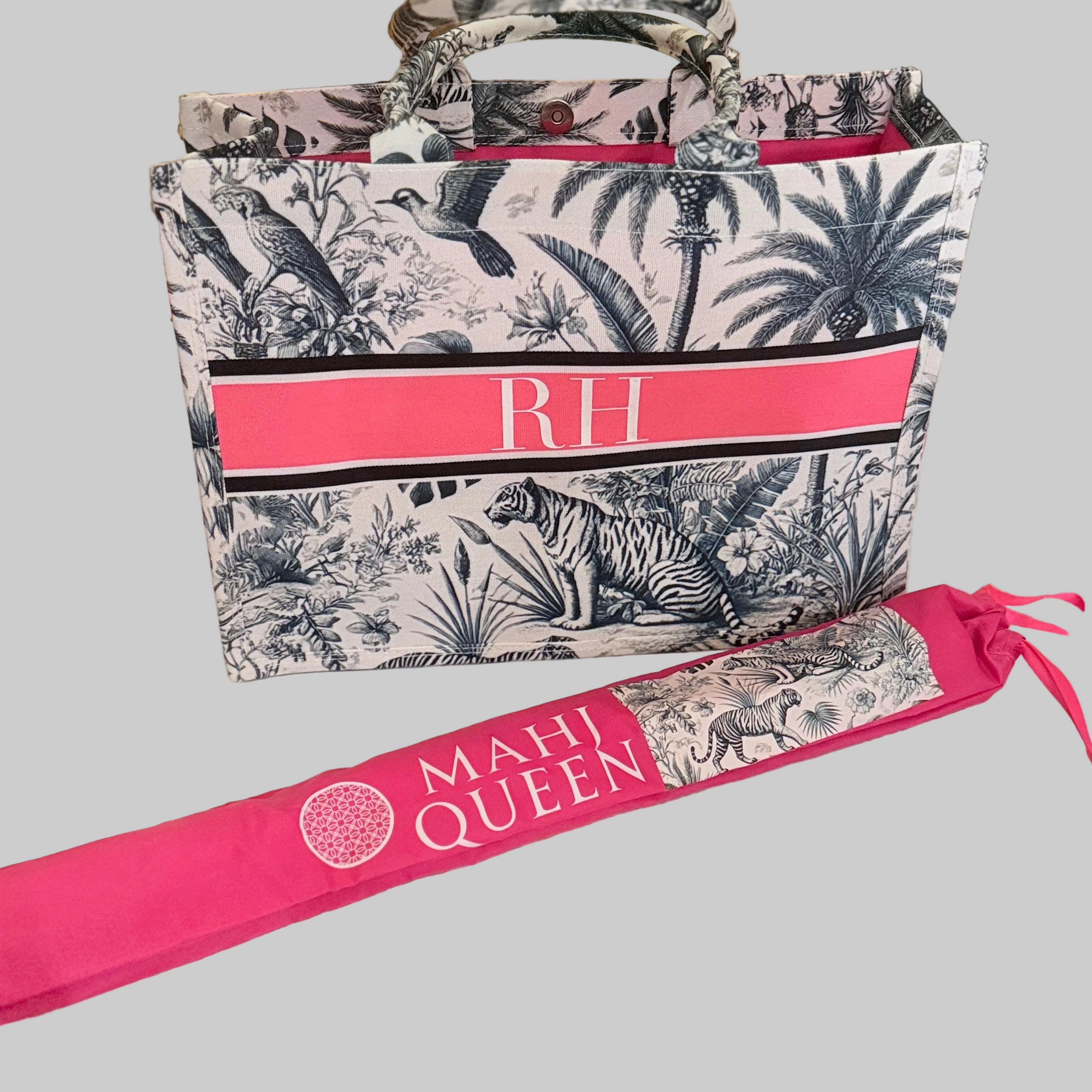 The Tiger Toile Signature Set