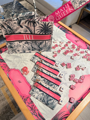 The Tiger Toile Signature Set